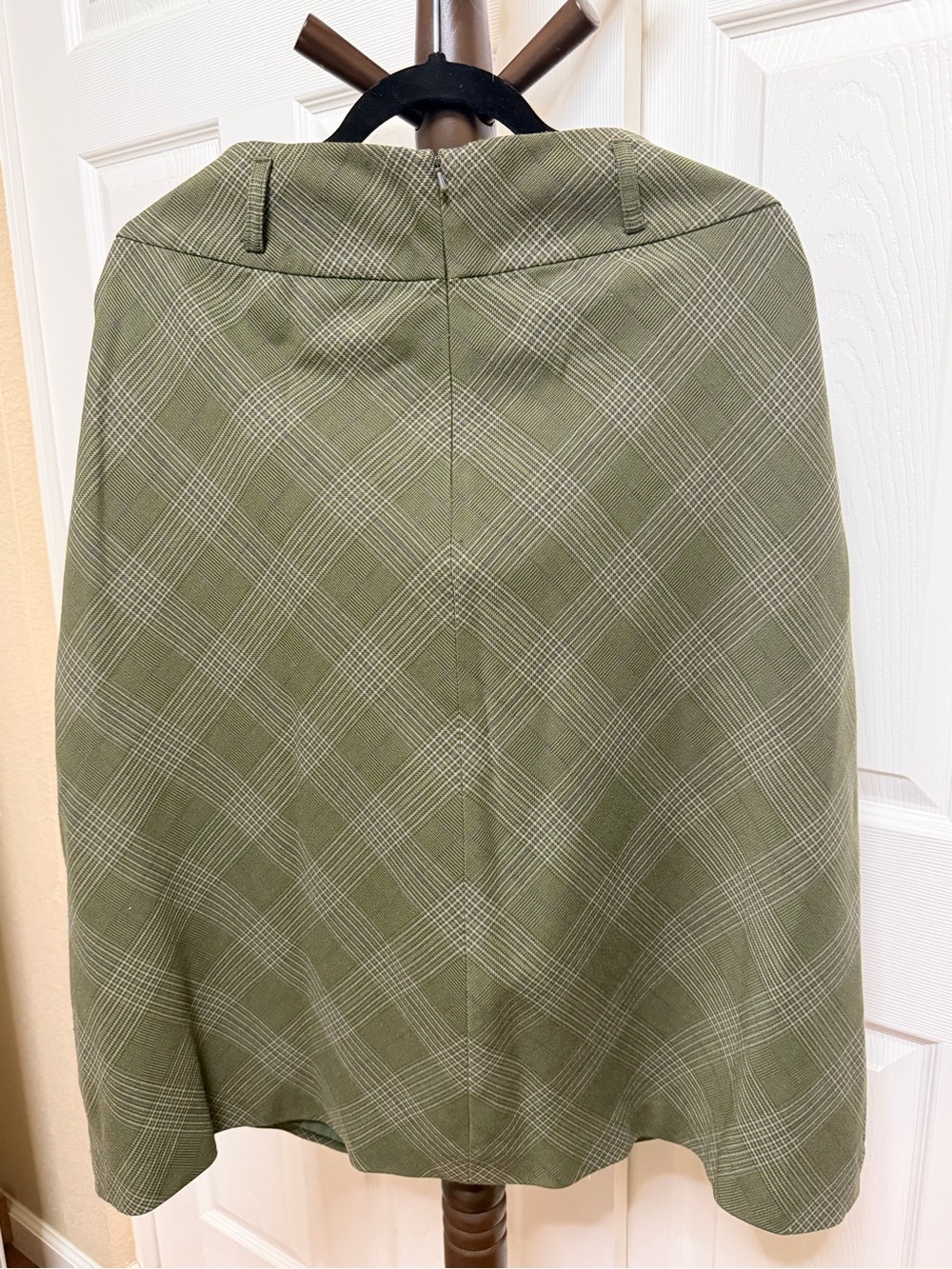 Jones Wear Olive Plaid A-Line Skirt